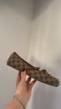 Load image into Gallery viewer, Monogram Flats Size 42
