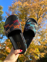 Load image into Gallery viewer, Platform G Slides Size 37 (US 7)
