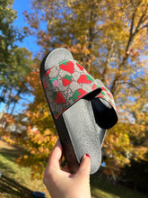 Load image into Gallery viewer, Strawberry G Slides Size 41 (US 8.5)
