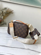 Load image into Gallery viewer, Utility Bag
