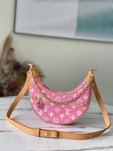 Load image into Gallery viewer, Circle Bag
