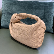 Load image into Gallery viewer, Quilted Bag (8)
