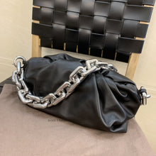 Load image into Gallery viewer, Chain Pouch Bag (6)
