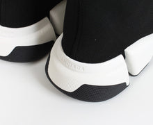 Load image into Gallery viewer, Unisex Speedy Sneakers (2)
