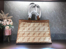 Load image into Gallery viewer, Rattan Bag
