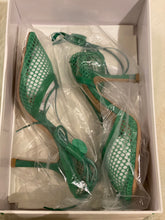 Load image into Gallery viewer, Grass Mesh Heels Size 38
