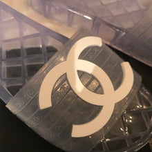 Load image into Gallery viewer, Jelly Slides Size 39
