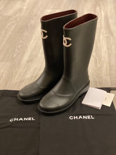 Load image into Gallery viewer, C Rain Boots Size 40
