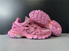 Load image into Gallery viewer, Unisex Track Sneakers (7)
