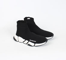 Load image into Gallery viewer, Unisex Speedy Sneakers (2)
