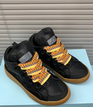 Load image into Gallery viewer, Unisex Lan Sneakers (5)
