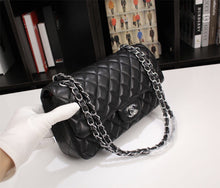 Load image into Gallery viewer, Classic Quilted Bag (11)
