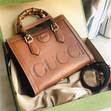 Load image into Gallery viewer, Bamboo Top Handle Leather Bag
